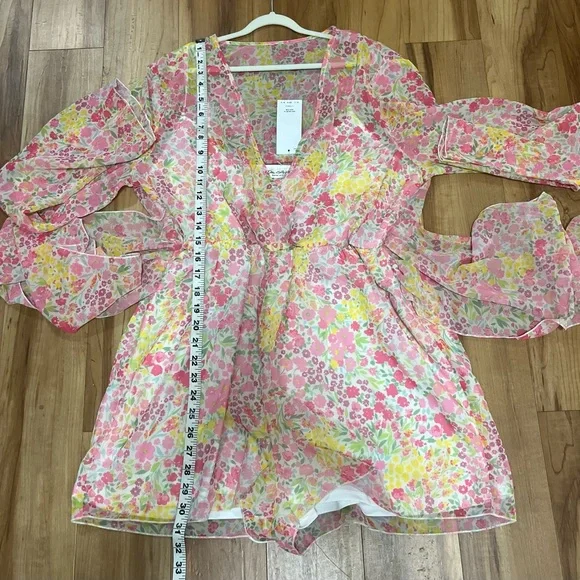 Miss Selfridge Floral Chiffon Romper Pink Yellow Long Sleeve V-Neck US 12 NWT - Picture 9 of 11